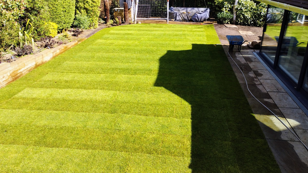 Full Returf, Rickmansworth